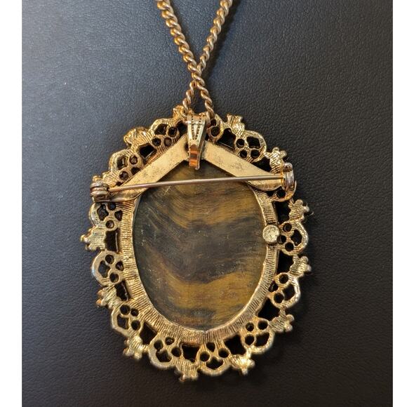 Vintage Tiger's Eye Gemstone Floral Filigree Oval Brooch/Pendant on 12K GF Chain - Picture 3 of 7